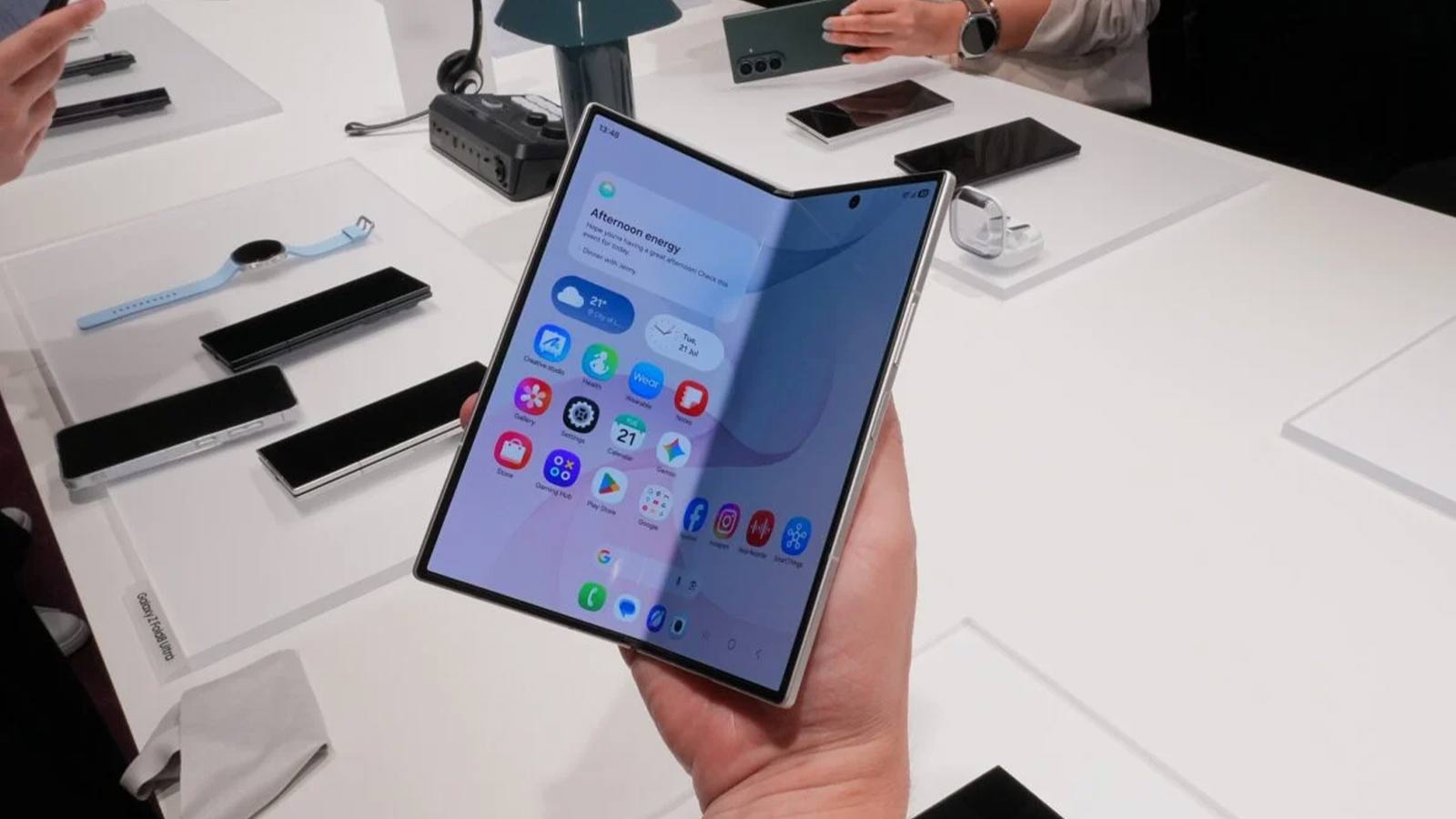 Galaxy Z Fold 8 Ultra