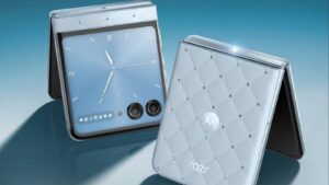 Motorola teases a new Swarovski encrusted Razr heres when its launching 300x169