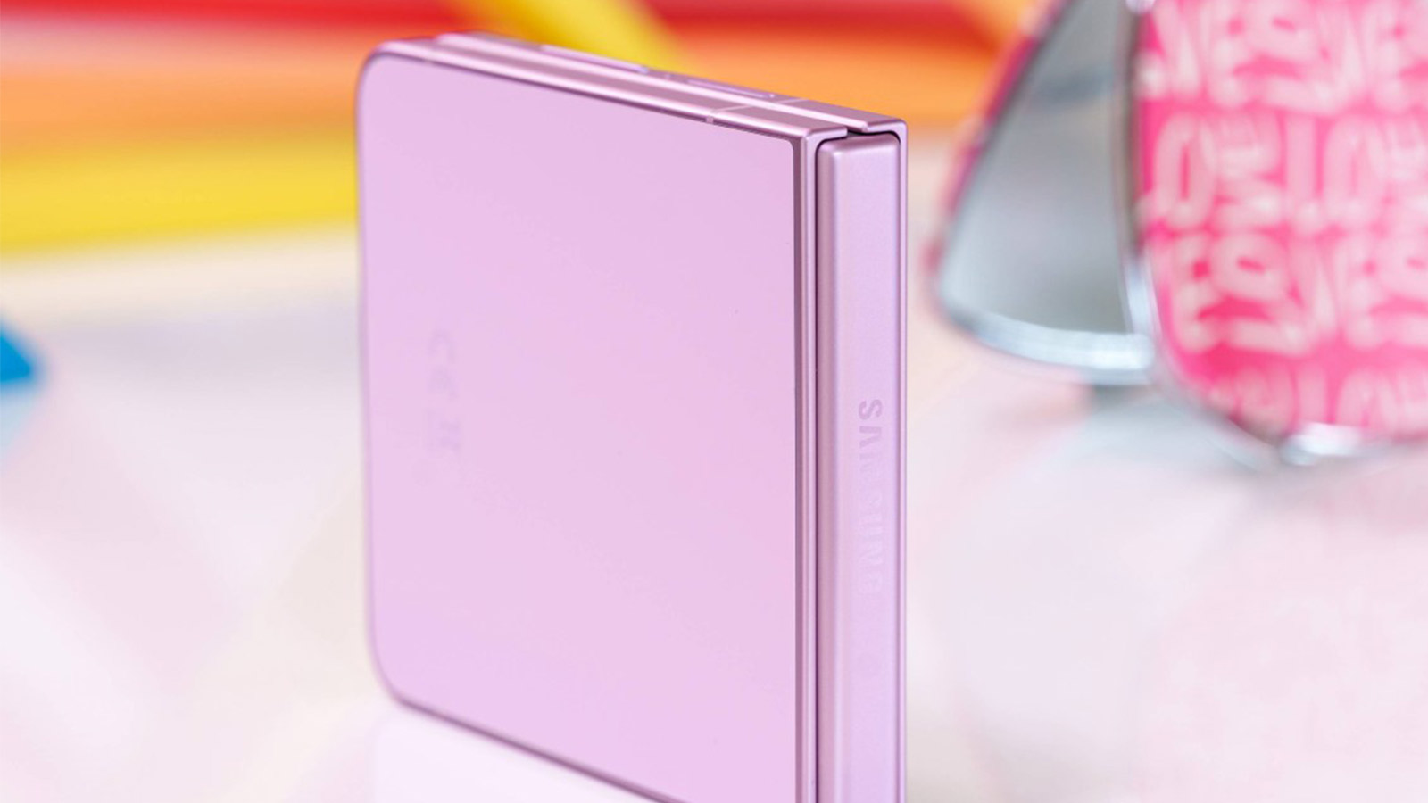 گوشی سامسونگ Z Flip 8
