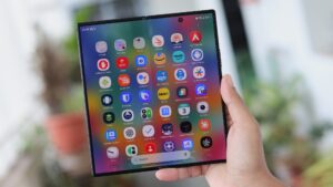Galaxy Z Fold 8 Ultra review 14 1200x675 2 300x169