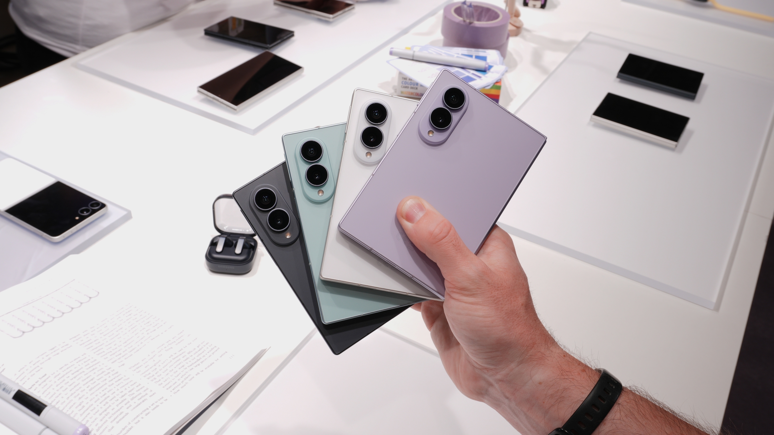 Galaxy Z Fold 8 colors
