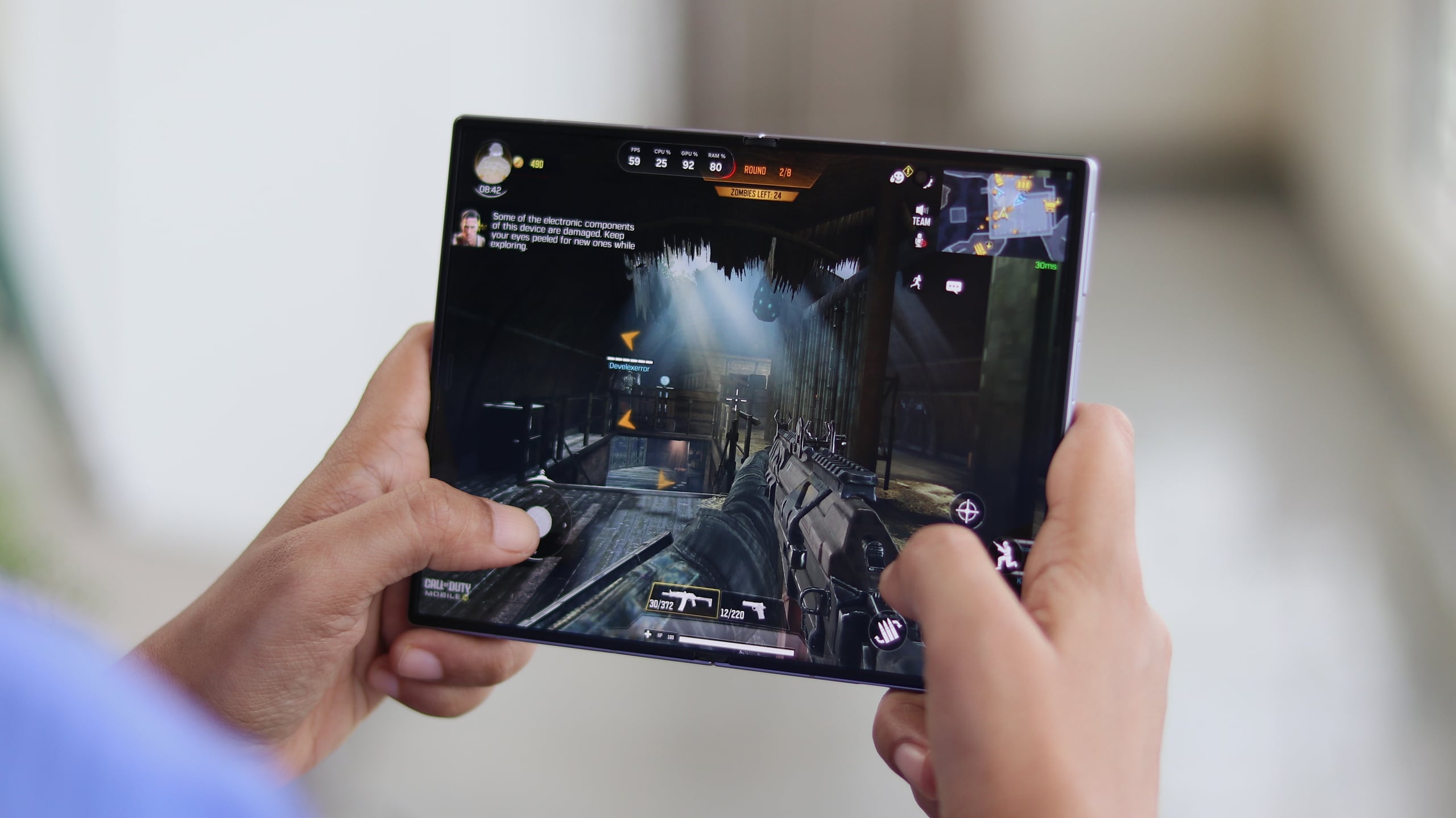 Gaming on Galaxy Z Fold 8