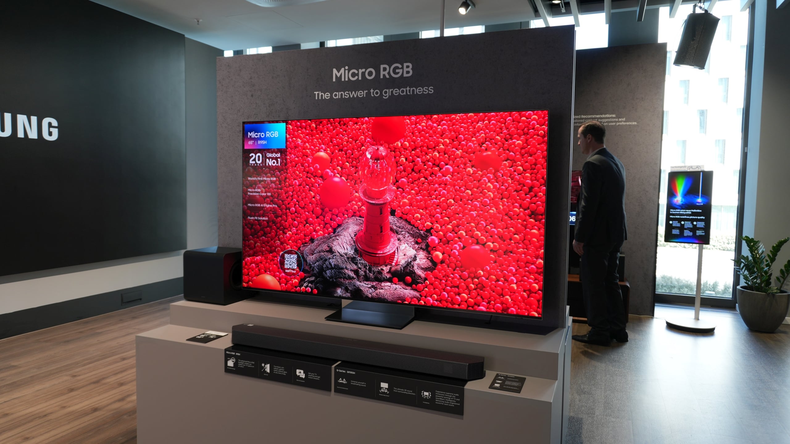 Samsung 65R95H/75R95H Micro RGB TV