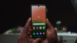Samsung Galaxy A33 03 scaled 1 300x169