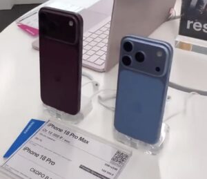 leaked video shows iphone 18 pro max in dark cherry and 18 pro in blue 3 300x259