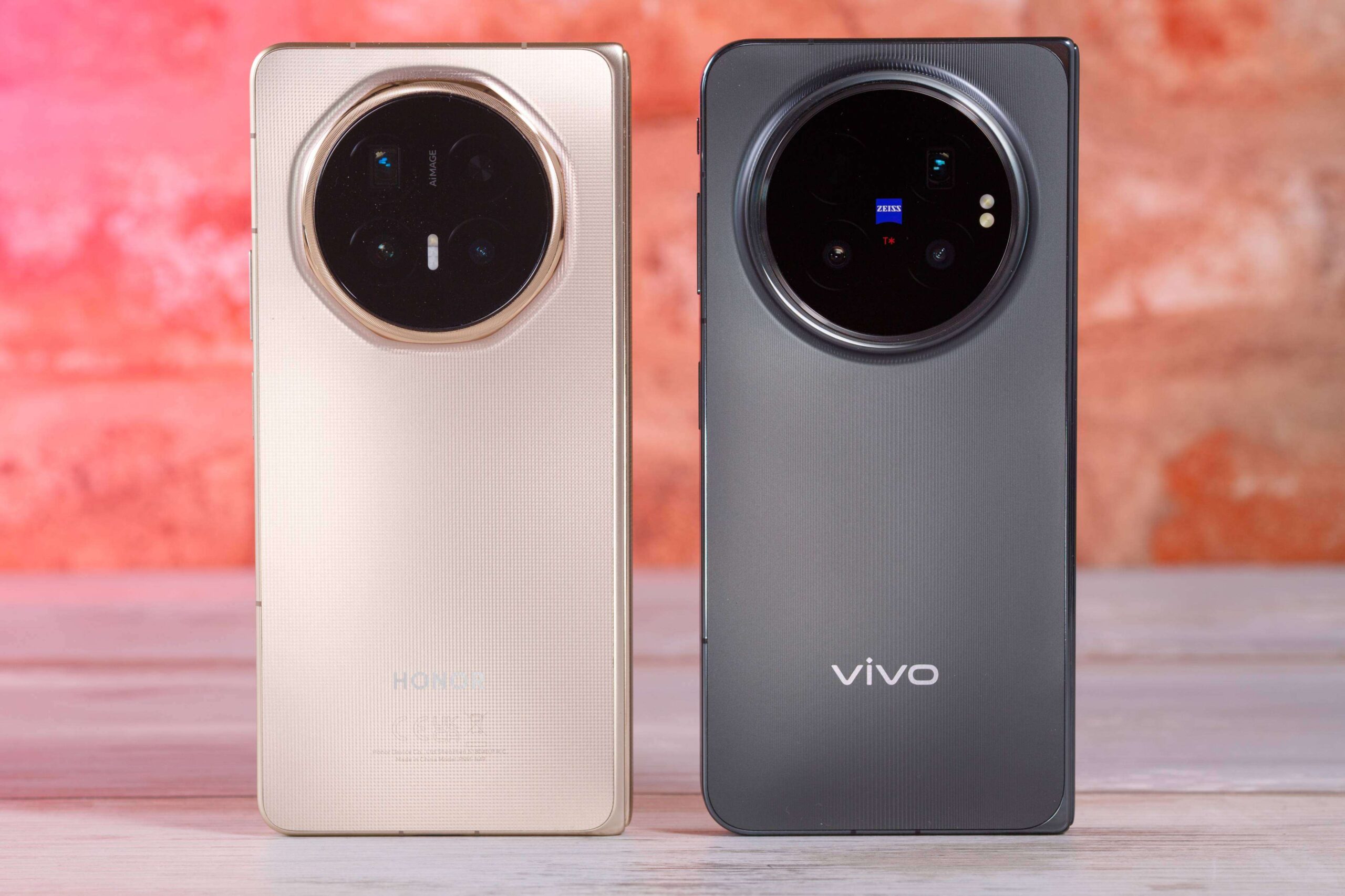 Honor Magic V6, left, vivo X Fold6 on the right